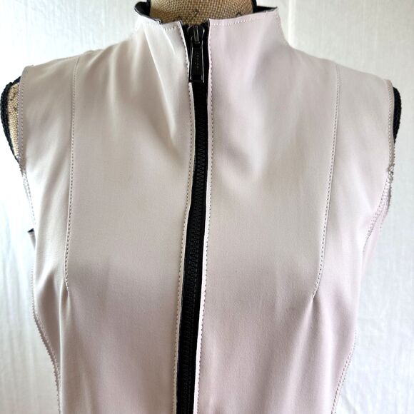 Apriori by Escada Women's Light Pink Full Zip Mock Neck Collar Vest Top Sz 8 - Picture 2 of 16